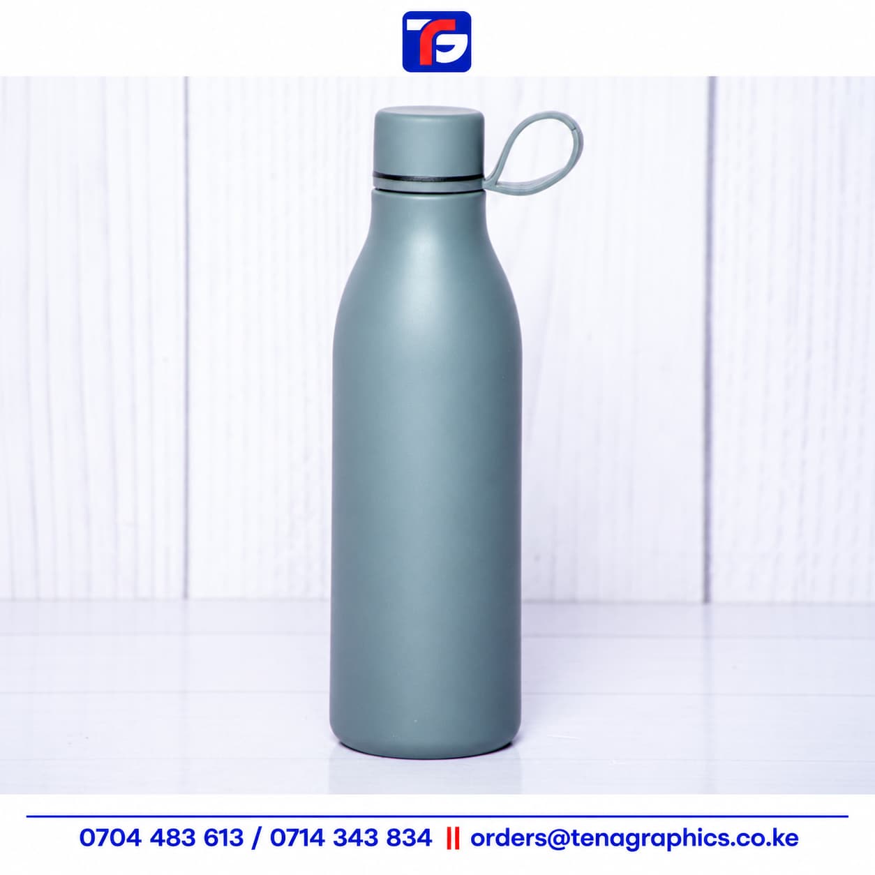 Novac Flask in grey