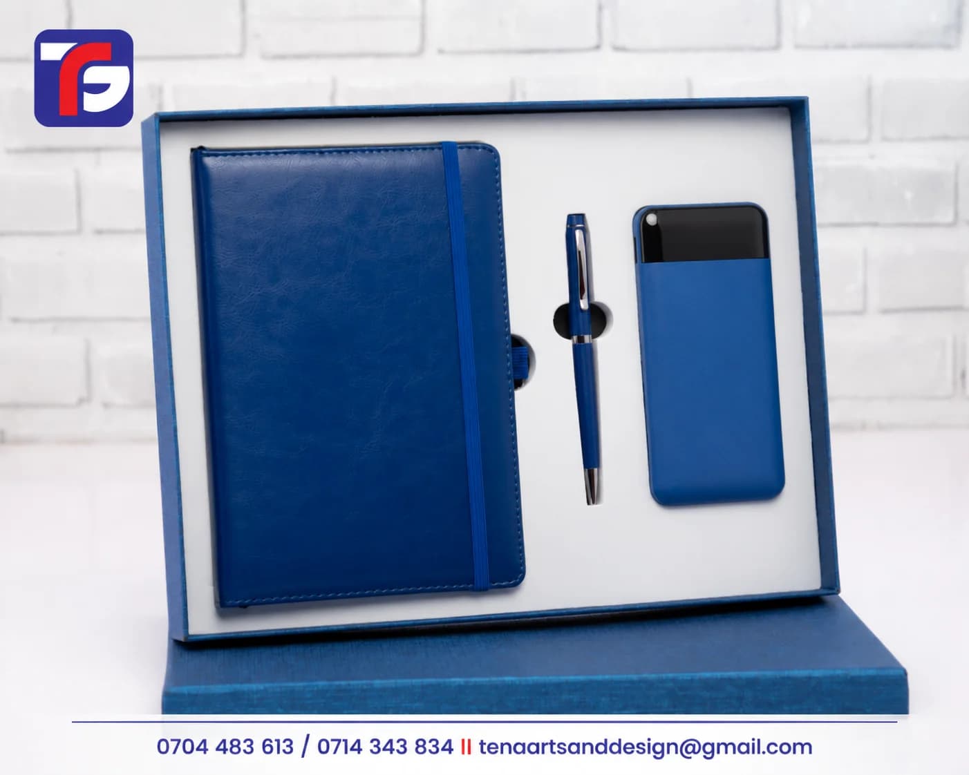 Blue notebook and power bank gift set with an executive notebook, pen and 10,000mAh power bank in a presentation box