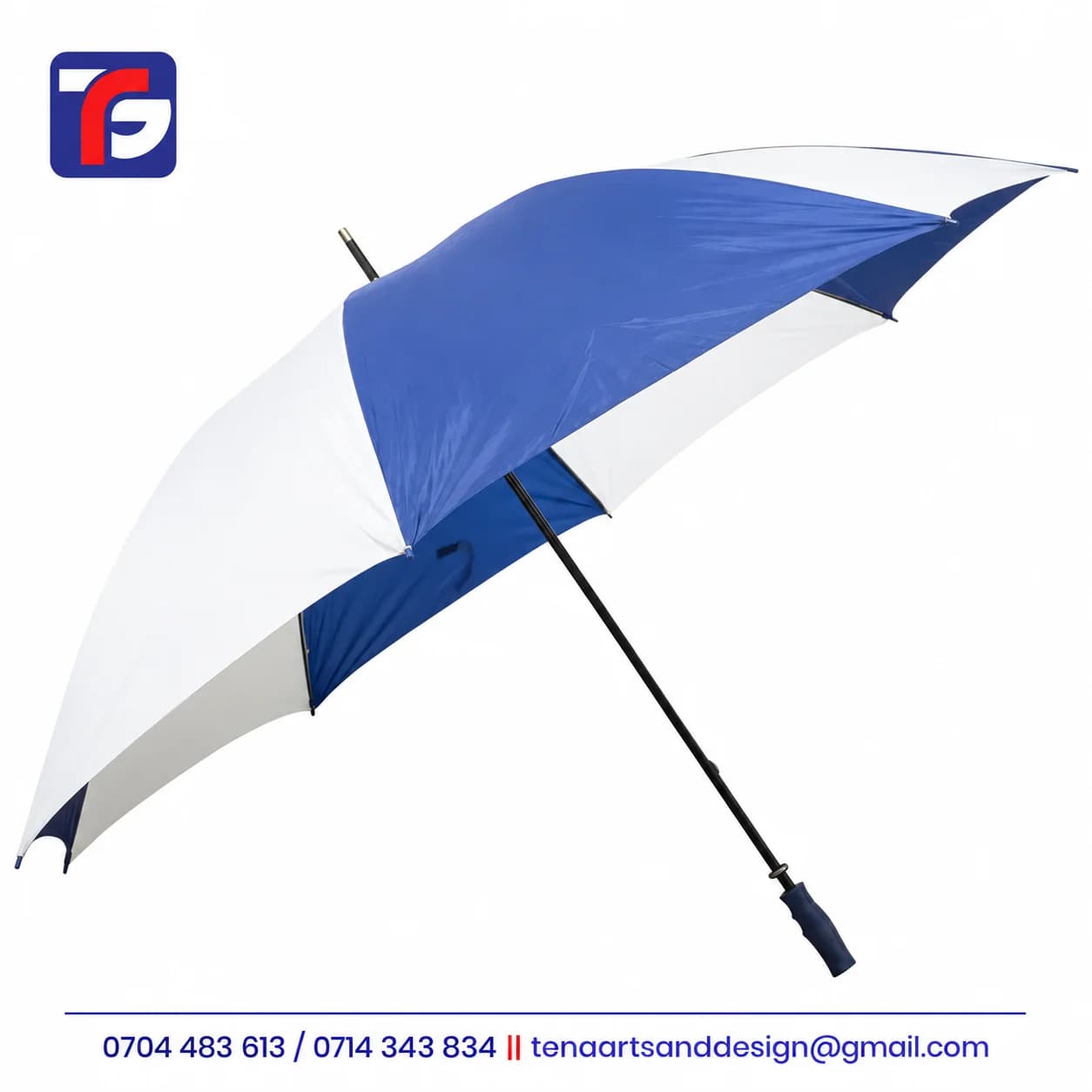 Jumbo golf umbrella in navy and white with an eight-panel canopy, straight black shaft and moulded handle